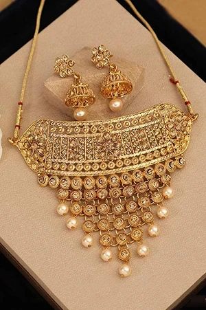 TRADITIONAL GOLD PLATED DESIGNER TASSELLED BRIDAL NECKLACE WITH JHUMKAS